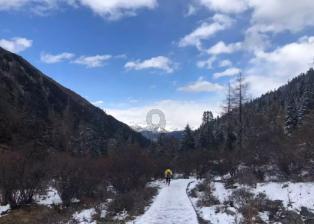 你认为在一个公司“头衔好”与“薪水高”哪个更重要呢?为何?——专业问答类网站